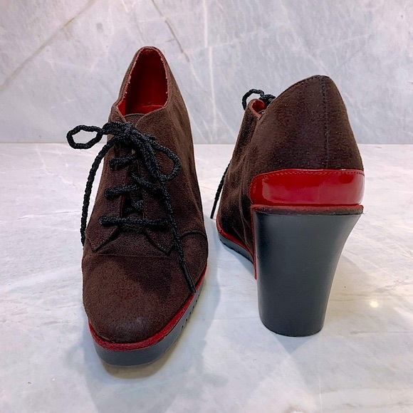 Isabel Toledo x Payless chocolate brown faux suede wedge lace up red trim 9 - Picture 2 of 8